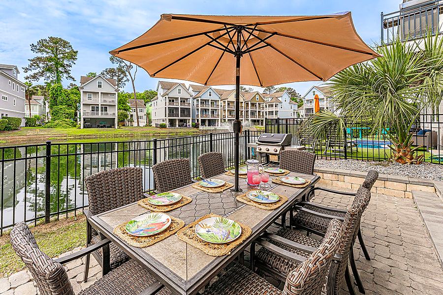 Outdoor dining for eight on the patio